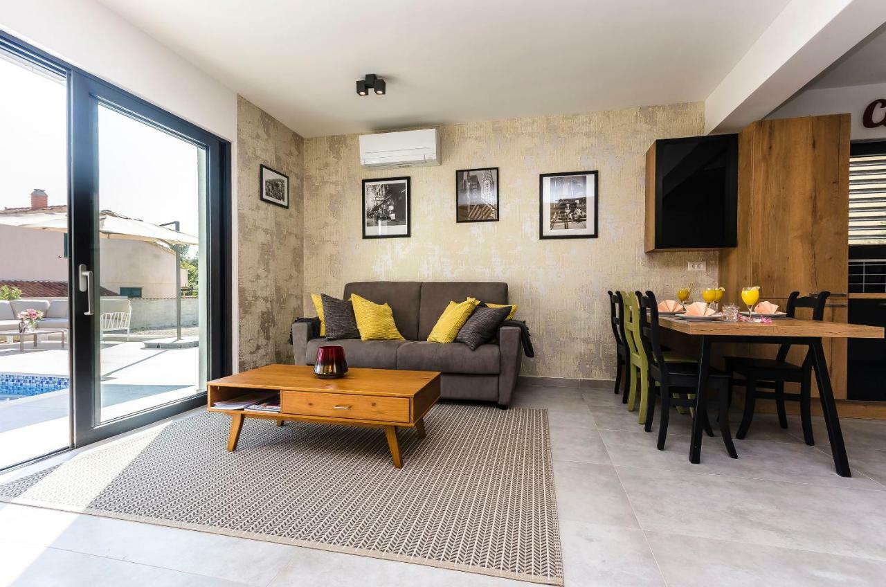 Apartments Villa Adriana II Срима Экстерьер фото