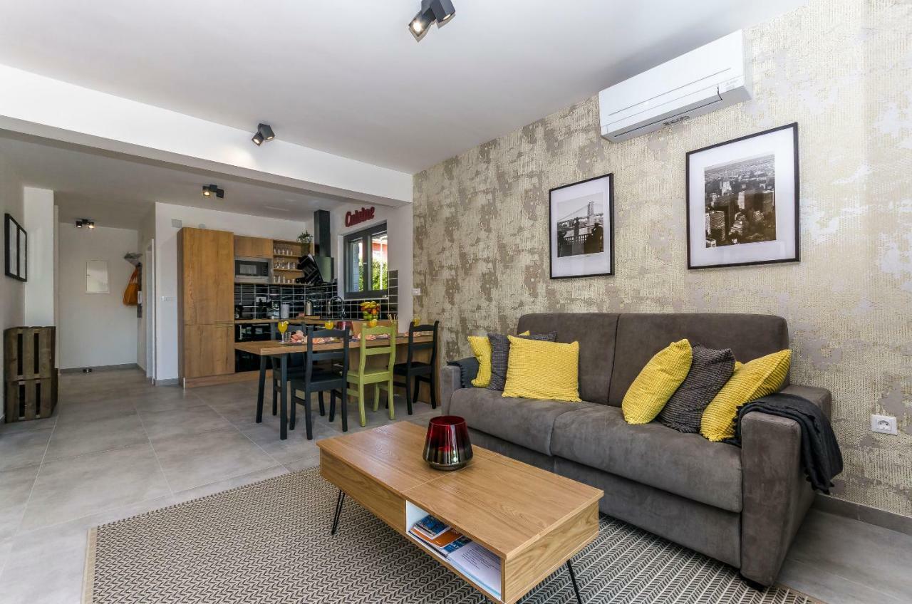 Apartments Villa Adriana II Срима Экстерьер фото